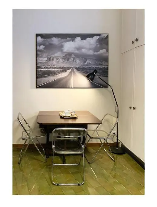 Elegant Apartment San Babila ,5 Minutes From Duomo Milano